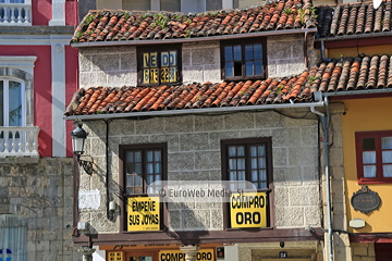 Casas de estilo popular núms. 18-26