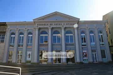 Escuela de Artes y Oficios (Avilés). Escuela de Artes y Oficios