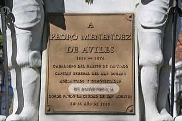 Escultura «Pedro Menéndez de Avilés» en Avilés