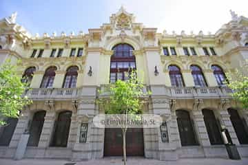 Teatro Armando Palacio Valdés