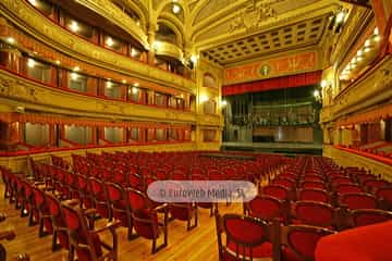 Teatro Armando Palacio Valdés