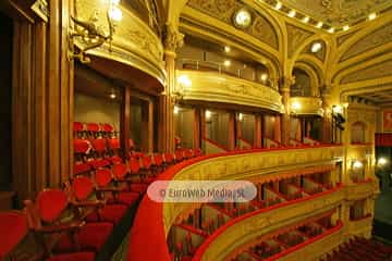 Teatro Armando Palacio Valdés