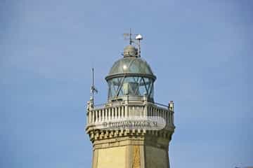 Faro de San Juan de Nieva