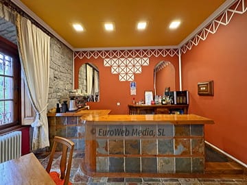 Cafetería. Hotel Puente Romano