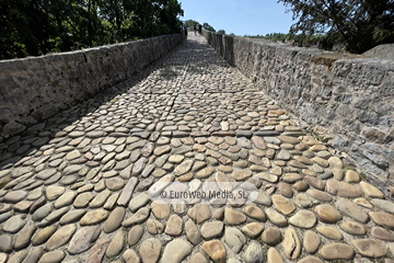 «Puente romano» sobre el río Sella en Cangas de Onís