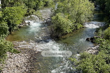 «Puente romano» sobre el río Sella en Cangas de Onís