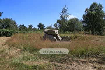 Necrópolis Megalítico-tumular de El Monte Areo