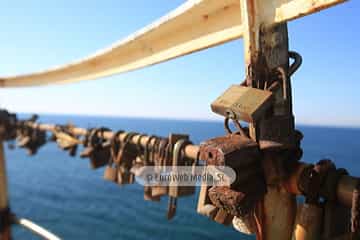 Mirador de Salinas. Mirador de La Peñona