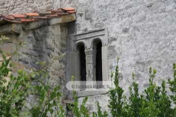 Iglesia de Santiago de Gobiendes