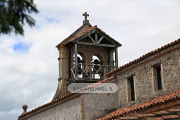 Iglesia de Santiago de Gobiendes