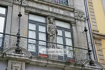 Edificio calle Corrida, 5