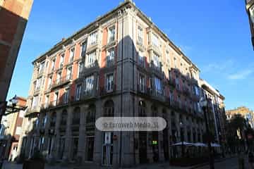 Edificio calle San Bernardo, 15