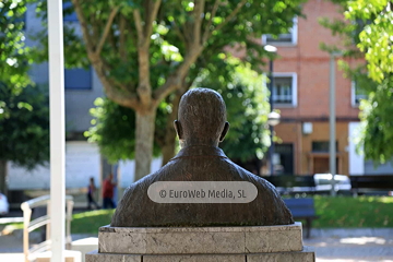 Escultura «Calixto de Rato y Roces»
