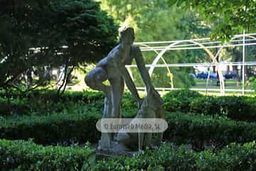 Escultura «Diana cazadora»