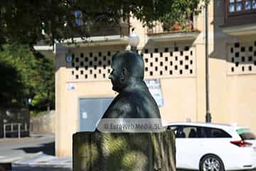 Escultura «Dionisio Cifuentes»