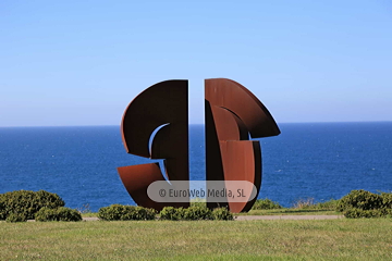 Escultura «Homenaje a Galileo Galilei XV»