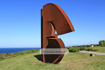 Escultura «Homenaje a Galileo Galilei XV»