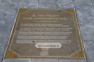Escultura «Monumento al Rey Don Pelayo»