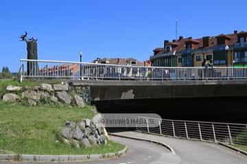 Escultura «Sentimientos» en Gijón