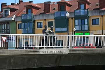 Escultura «Sentimientos» en Gijón