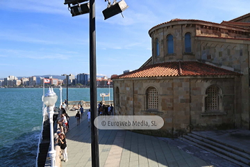 Iglesia de San Pedro Apóstol Mayor de Gijón