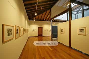 Muséu Etnográficu del Pueblu d'Asturies - Museo Etnográfico del Pueblo de Asturias
