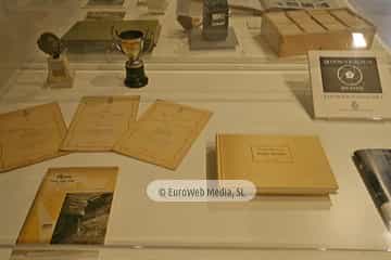 Muséu Etnográficu del Pueblu d'Asturies - Museo Etnográfico del Pueblo de Asturias