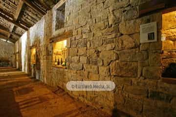 Muséu Etnográficu del Pueblu d'Asturies - Museo Etnográfico del Pueblo de Asturias