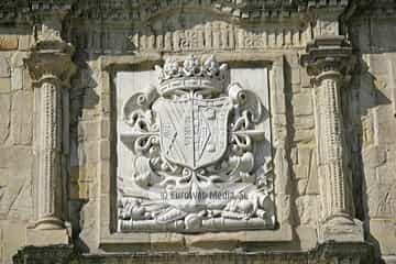 Palacio de Revillagigedo o del Marqués de San Esteban del Mar