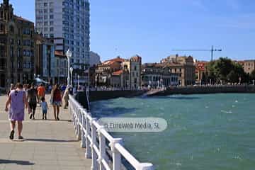 Paseo del Muro de San Lorenzo