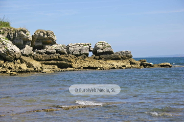 Playa de San Pedro de Antromero