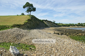 Playa de San Pedro de Antromero