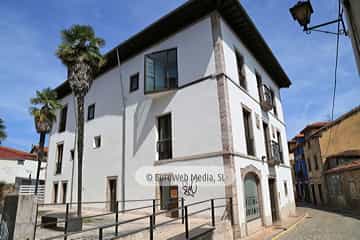 Palacio de la Marquesa de Fontela o Casa de Cienfuegos en Grado