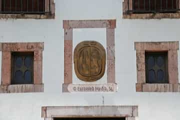 Palacio Miranda-Valdecarzana en la villa de Grado