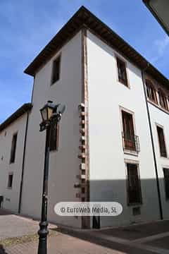 Palacio Miranda-Valdecarzana en la villa de Grado