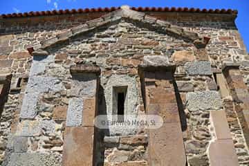 Iglesia de Santa Cristina de Lena