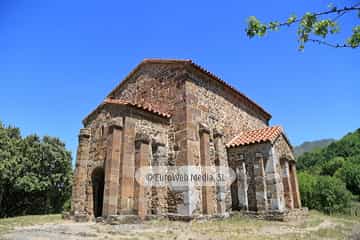 Iglesia de Santa Cristina de Lena