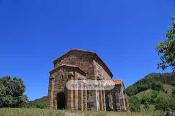 Iglesia de Santa Cristina de Lena