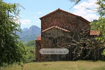 Iglesia de Santa Cristina de Lena