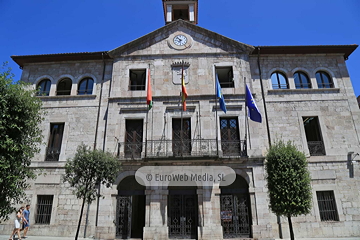 Ayuntamiento de Llanes