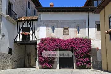 Palacio de Gastañaga/Antigua Casa Rivero. Palacio de Gastañaga-Antigua Casa Rivero