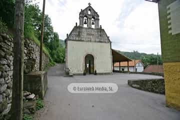 Iglesia de San Pedro de Loredo