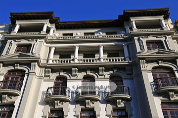 Calle Marqués de Santa Cruz