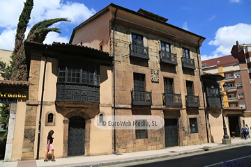 Casa de los Diaz Campomanes