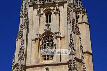 Exteriores. Catedral de Oviedo