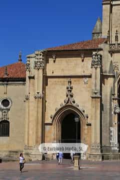 Exteriores. Catedral de Oviedo