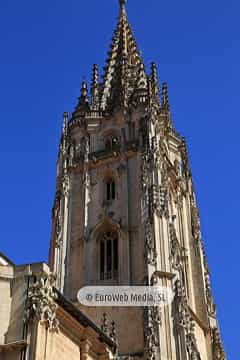 Exteriores. Catedral de Oviedo