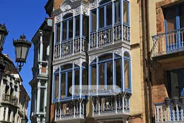 Edificio Calle Cimadevilla, 18