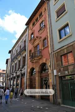 Edificio Calle Cimadevilla, 6