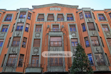 Edificio calle Melquiades Alvarez, 13-15
